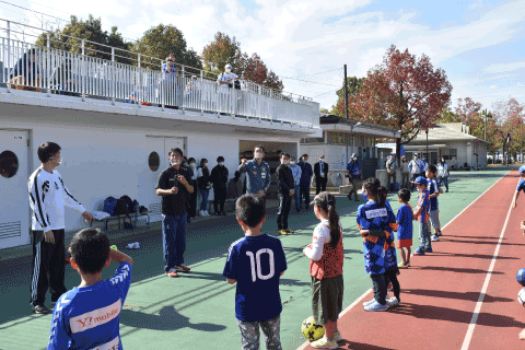 聴覚障害について、日本ろう者サッカー協会の皆さんや、久住呂さんよりお話を聞きました