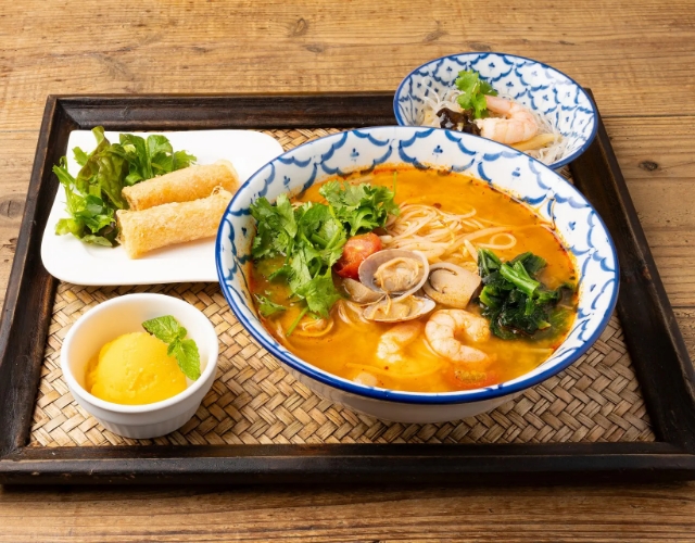 オリエンタルキッチン・アス