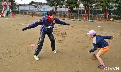 【ＫＩＤＳ巡回】長崎県サッカー協会とＶ・ファーレン長崎による協働事業（１／２４） サムネイル