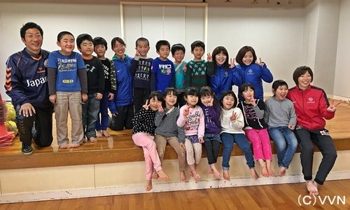 【ＫＩＤＳ巡回】長崎県サッカー協会とＶ・ファーレン長崎による協働事業（２／２２） サムネイル