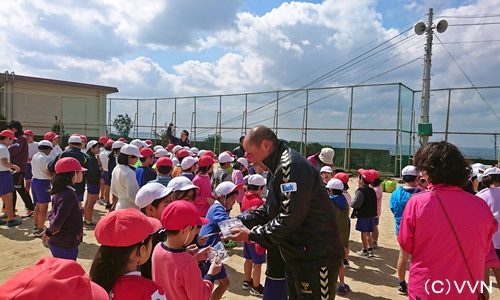 【地域貢献活動】長崎市式見小学校　訪問（３／９） サムネイル