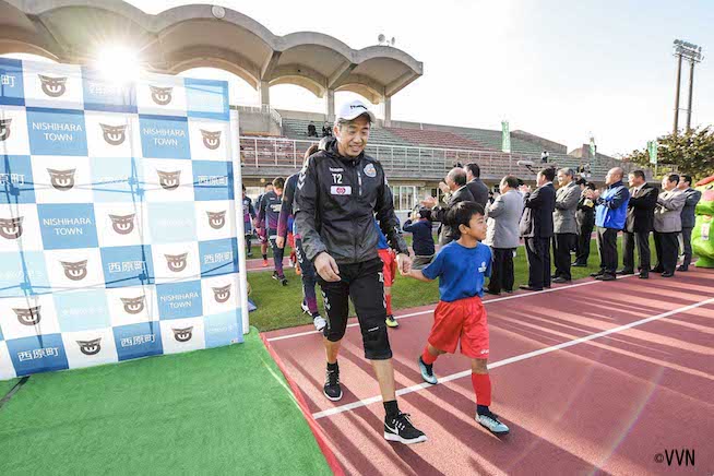 沖縄キャンプ初日 西原町で始動 V ファーレン長崎