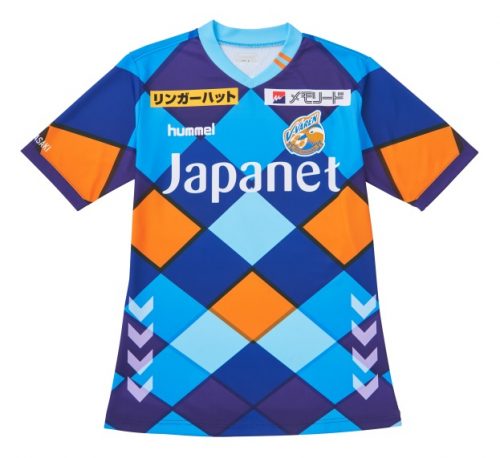 2018 J1 Vファーレン長崎 ユニフォーム 2018年シーズン、J1を戦うV・ファーレン長崎のユニフォームは