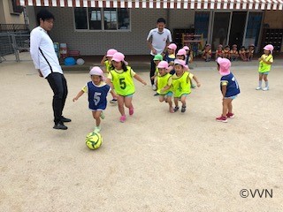 【キッズ交流活動】くじら認定こども園でV-TIMEを行いました（6/18） サムネイル