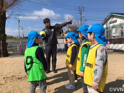 【キッズ交流活動】春日園保育所でV-TIMEを行いました（2/19） サムネイル