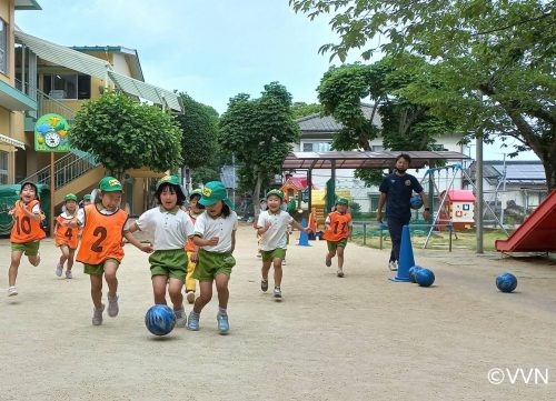 【キッズ交流活動】大園幼稚園でV-TIMEを行いました（5/26） サムネイル