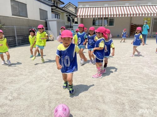 【キッズ交流活動】くじら認定こども園でV-TIMEを行いました（5/31） サムネイル