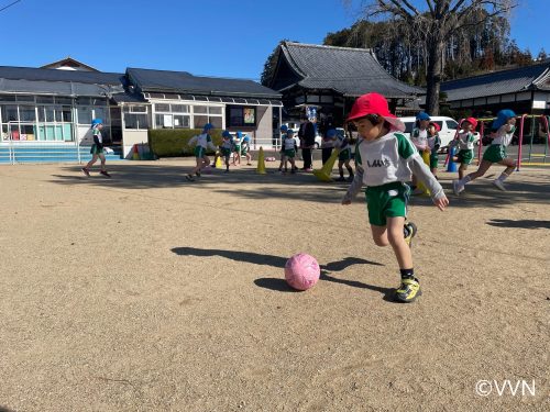 【キッズ交流活動】春日園保育所でV-TIMEを行いました（2/16） サムネイル