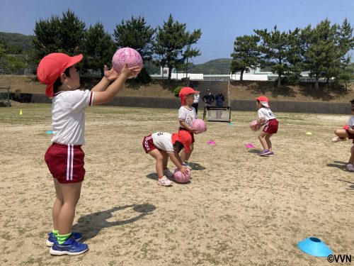 【キッズ交流活動】生月こども園でV-TIMEを行いました(5/16) サムネイル