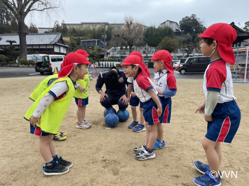 【キッズ交流活動】春日園保育所でV-TIMEを行いました（2/15） サムネイル