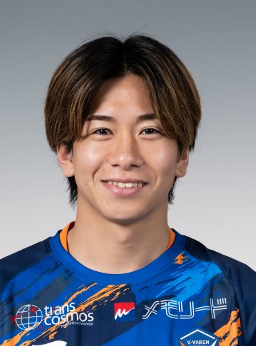 J9L_5171-370x500.jpg