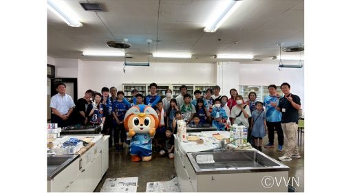 【ホームタウン活動】「平和の灯キャンドル制作ワークショップ」を実施しました（8/3） サムネイル