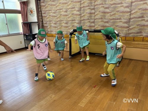 【キッズ交流活動】大園幼稚園でV-TIMEを行いました(10/16) サムネイル