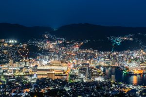 【ALL!NAGASAKI】長崎の夜空にV・ファーレンカラーが輝く！昇格祈願ライトアップ企画 サムネイル