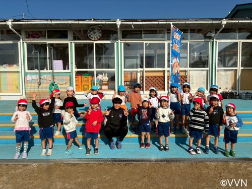 【キッズ交流活動】かめりあ子ども園でV-TIMEを行いました（12/23）サムネイル