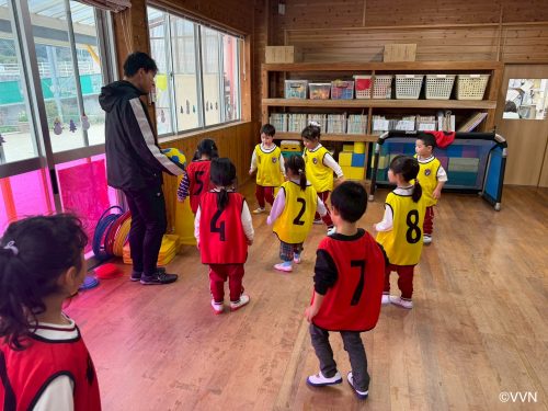 【キッズ交流活動】小林保育園にてV-TIMEを行いました（2/5） サムネイル